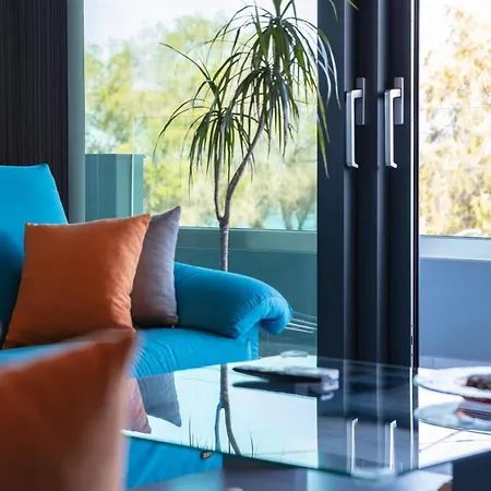 Rithian Blue Coast 2 Bedroom Seaview Rethymno