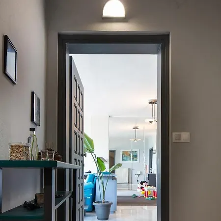 Rithian Blue Coast 2 Bedroom Seaview Rethymno (Crete)