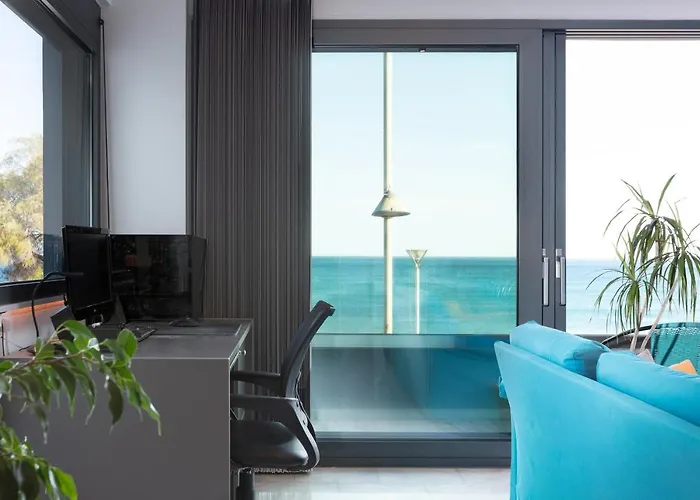 Rithian Blue Coast 2 Bedroom Seaview Apartamento